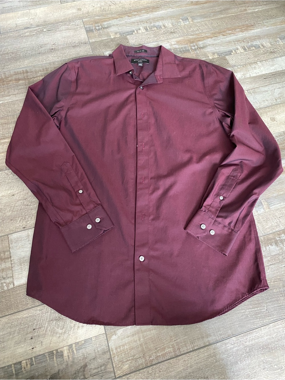 Banana Republic Men's Non-Iron Burgundy Long-Sleeve Dress Shirt